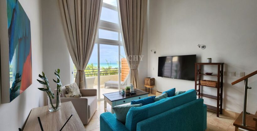 Beachfront penthouse in Cap Cana