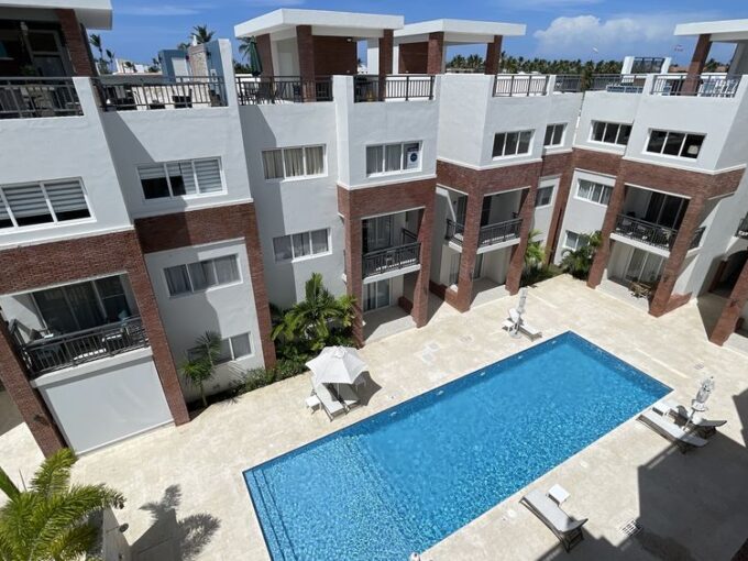 Penthouse with Private Terrace and Jacuzzi