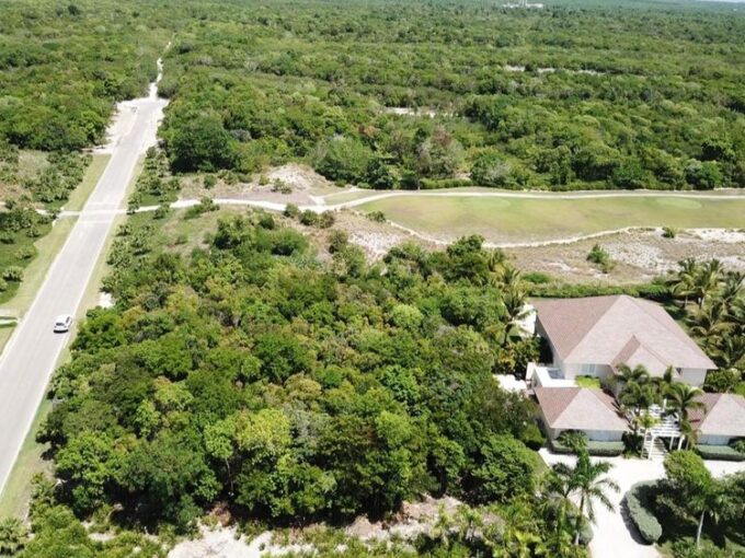 Plot for a villa in Punta Cana Resort